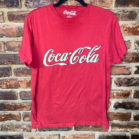 Coca Cola Vintage Embroidered Short Sleeve T-Shirt Men's Size Small - Picture 1 of 5
